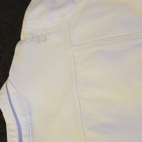 Signature Studio white jean jacket, Size XL - Picture 7 of 8